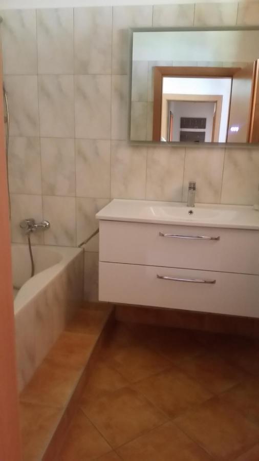 Ferienwohnung Bettina Berg im Drautal Exterior foto